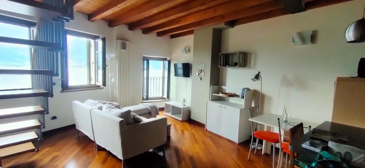 Casa Marina Διαμέρισμα Lovere Εξωτερικό φωτογραφία